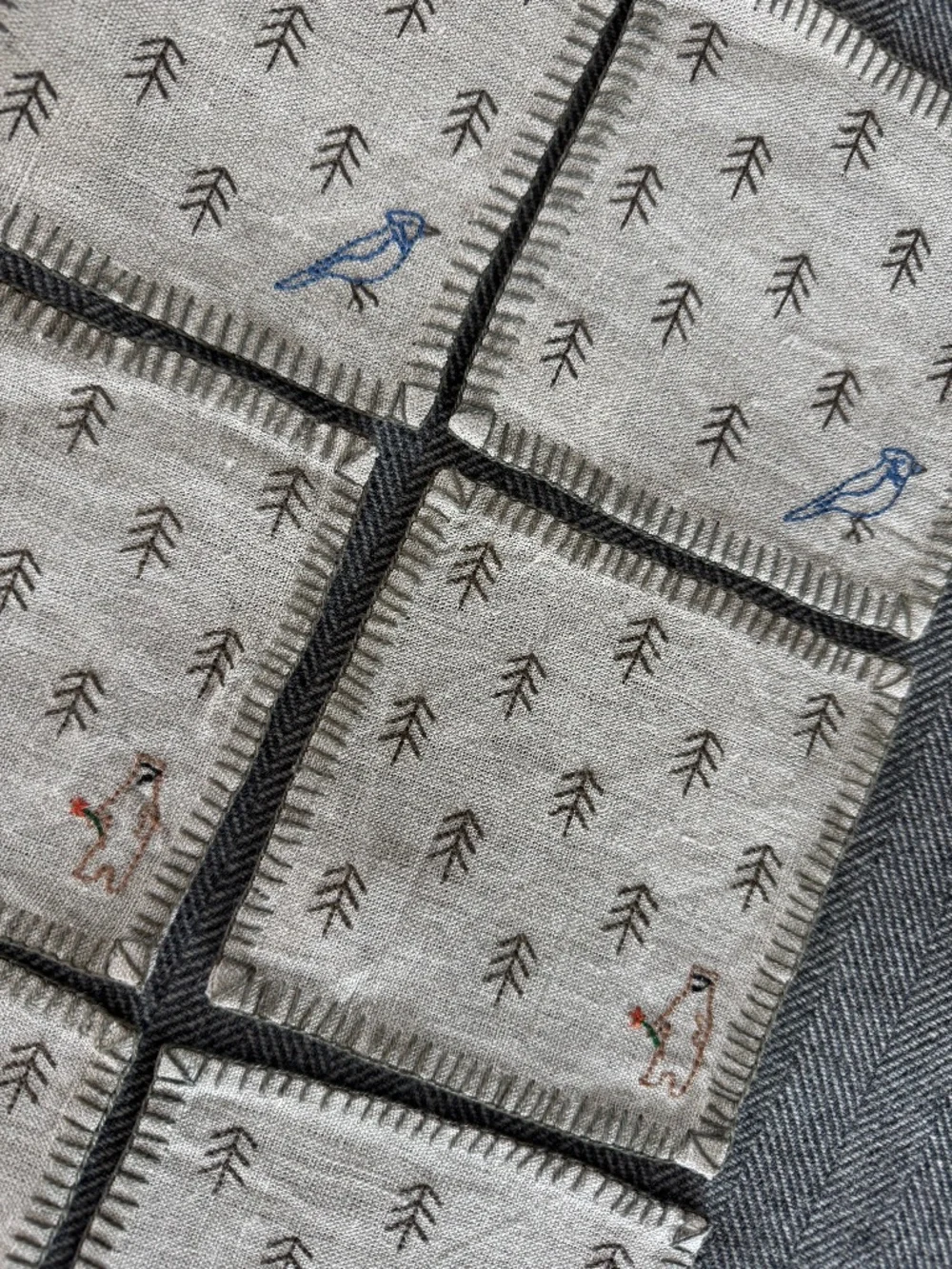 NWOT, ROOST, DARLING 100% LINEN, EMBROIDERED COASTERS, SET OF 6